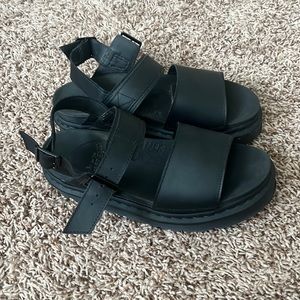 Dr. Martens Voss Platform Sandal